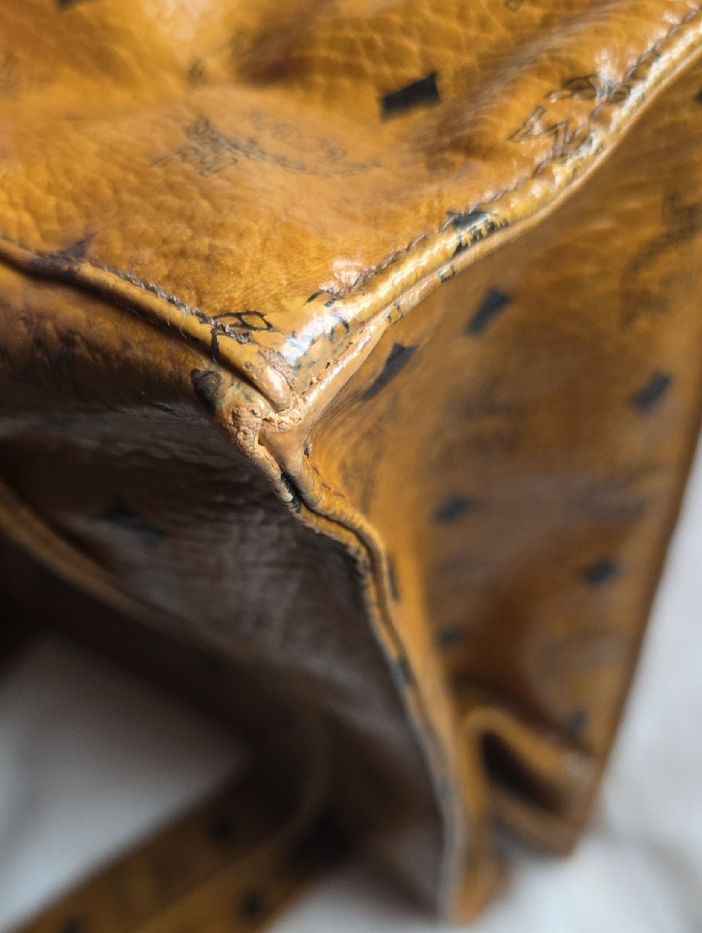 MCM Gold Visetos Monogram Tote - Picture 10 of 12